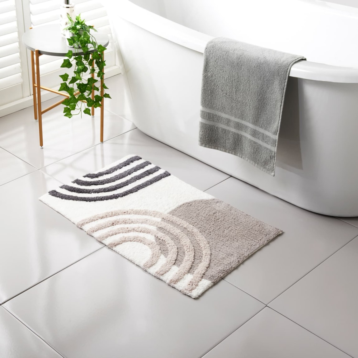 Neutral Arch Bath Mat
