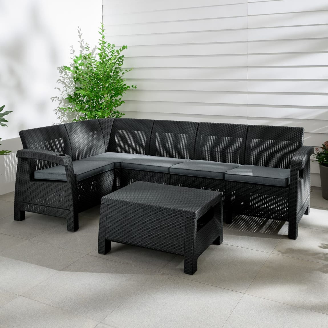 Canterbury Corner Sofa Set