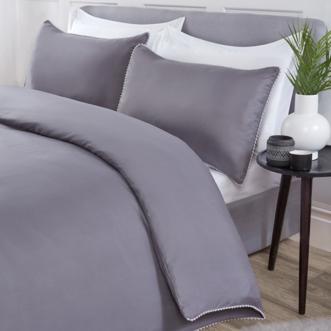 Home Collection Grey Pom Pom Trim Duvet Set - Double
