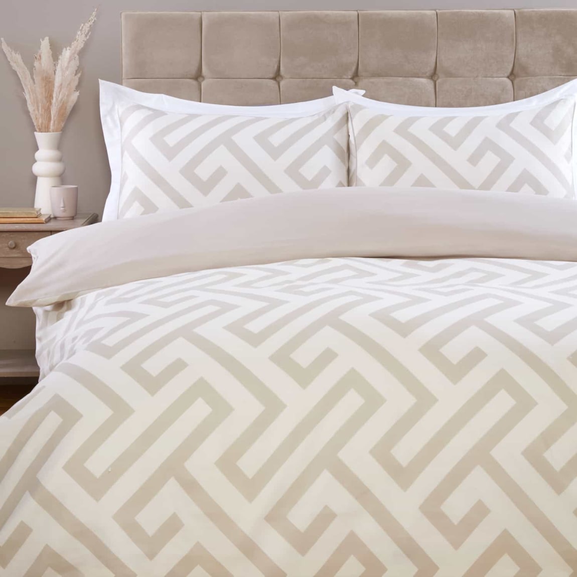 Simply Geo Printed King Size Duvet Set