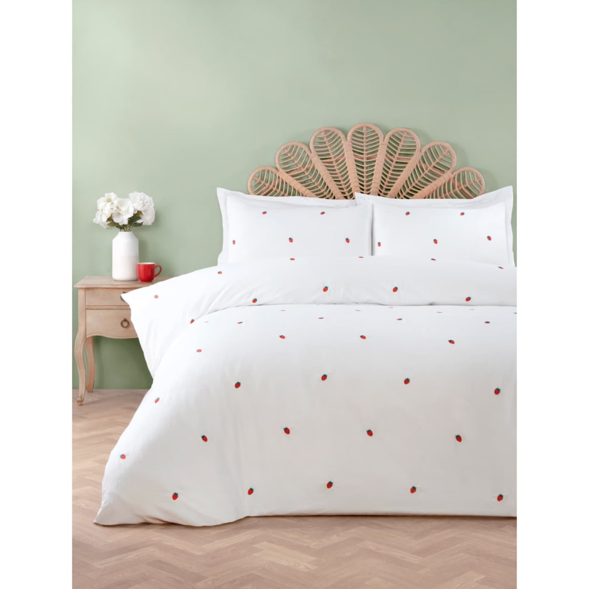 Embroidered Strawberry Duvet Set - Double