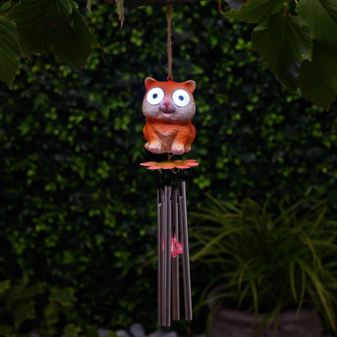 Solar Powered Big Eyed Animal with Windchime - Cat