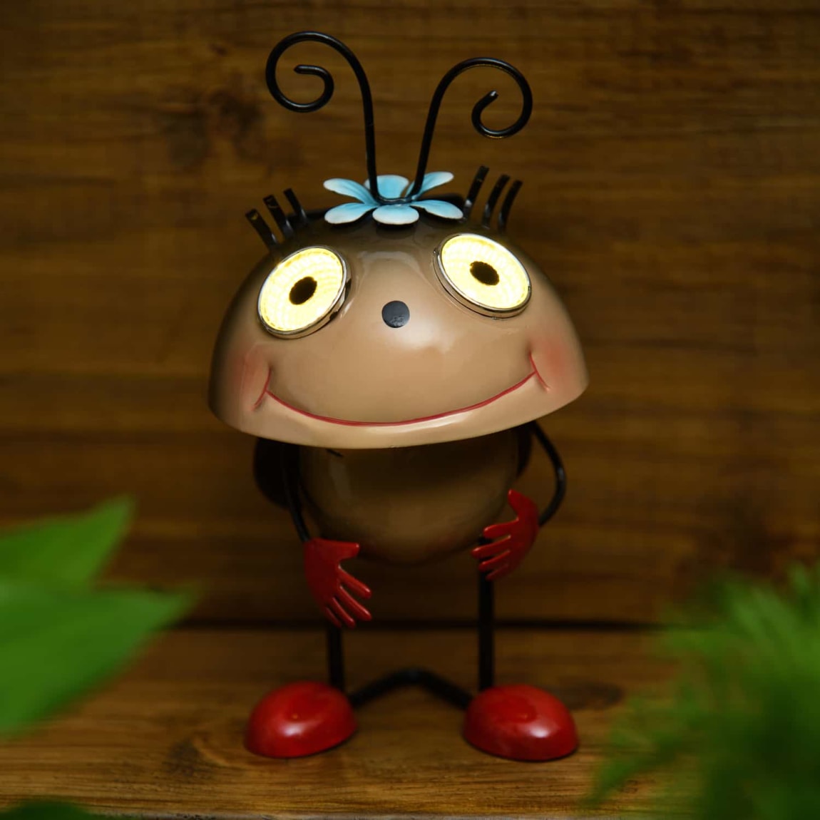 Metal Bopping Head Solar Eyes - Ladybird