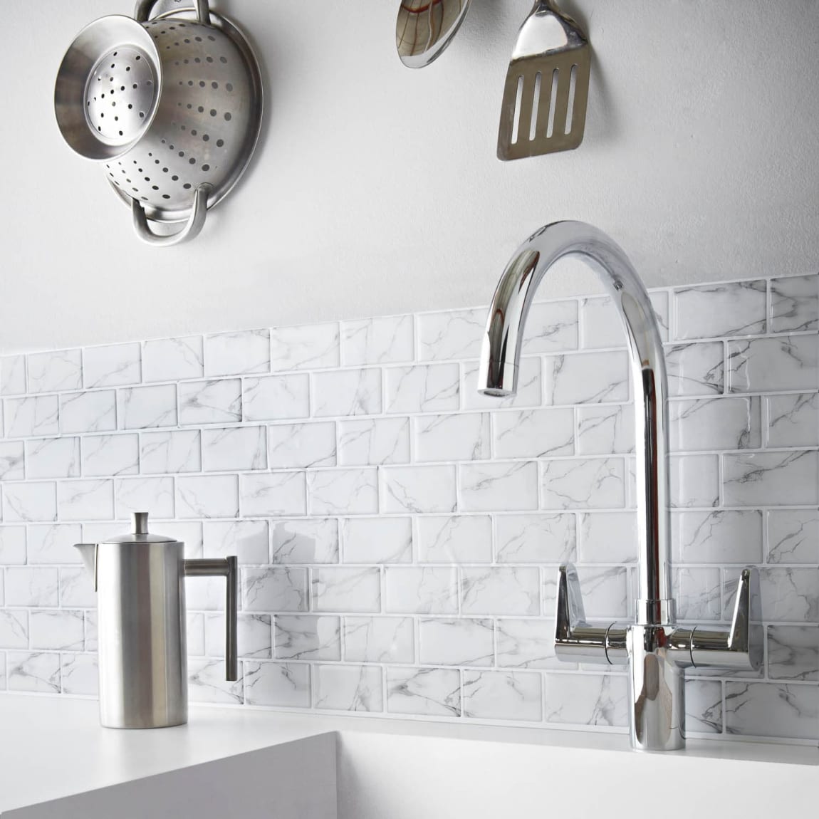 Florence Marble Subway Self Adhesive Wall Tile